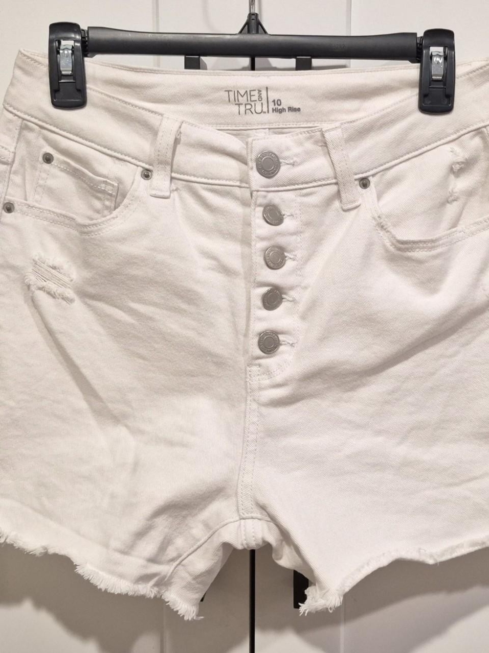 Time and Tru White High-Rise Button-Front Denim Shorts